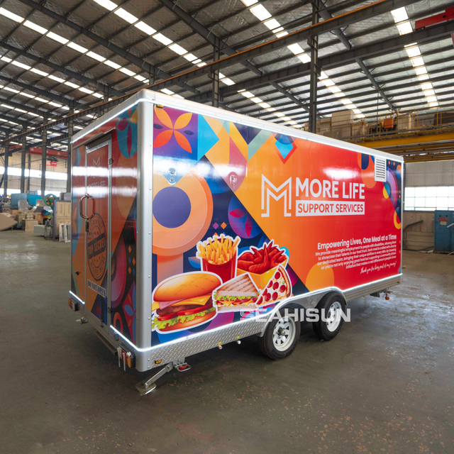 Aangepaste restaurantapparatuur Mobiele catering Camper Reizen Food Truck Concessie Ijskar Kleine pizza Voedseltrailer Prijs