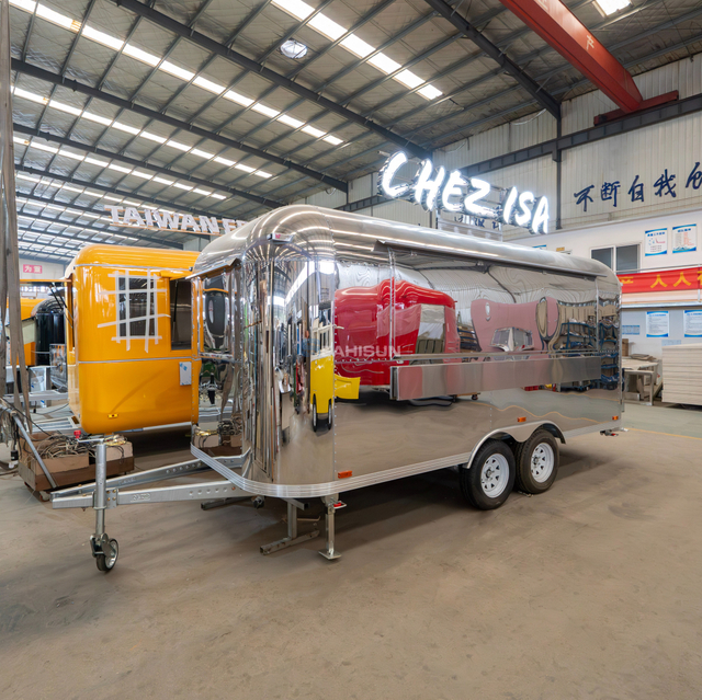 Mobiln&iacute; př&iacute;věs na j&iacute;dlo ve stylu zrcadla z nerezov&eacute; oceli Airstream